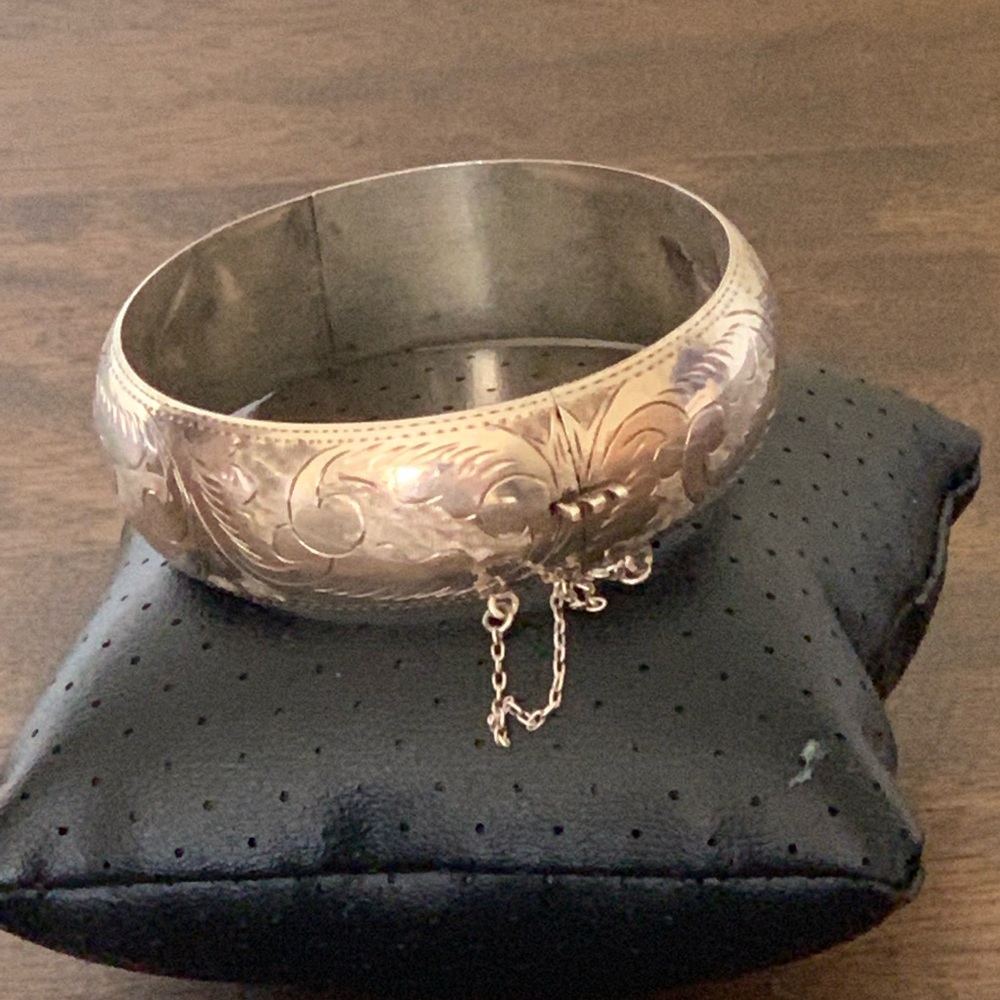 VINTAGE 925 STERLING SILVER BRACELET
